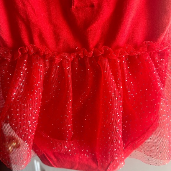 Nursery Rhyme Christmas red onsie 12 mo - Picture 3 of 10